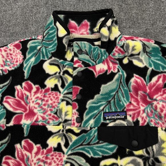 Patagonia Pullover Womens Medium Black Floral Synchilla Snap T Fleece Jacket - Picture 2 of 10